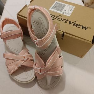 Size 12 wide width ladies sandal